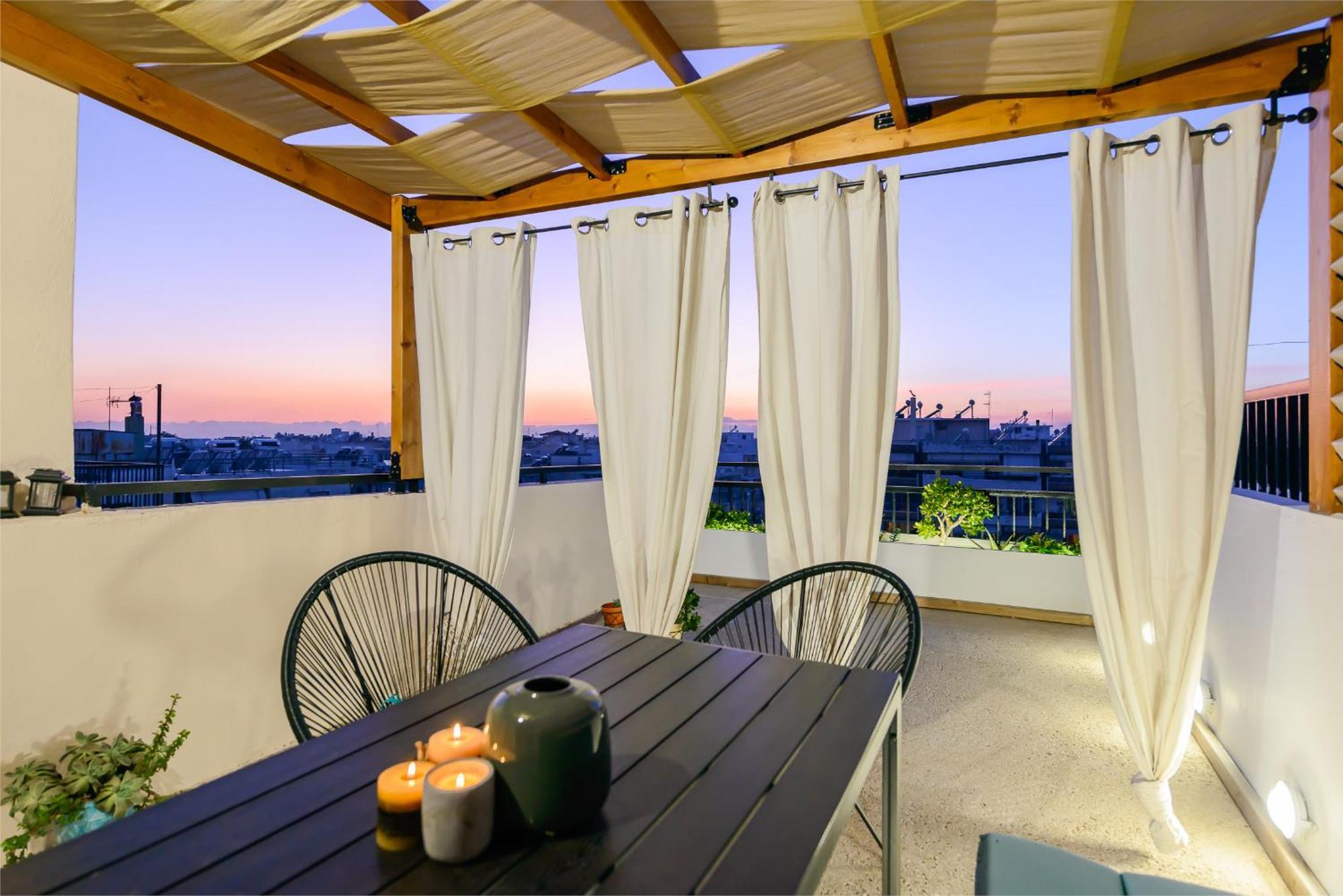 Lucy In The Sky With Diamonds Apartment Kalamata Bagian luar foto